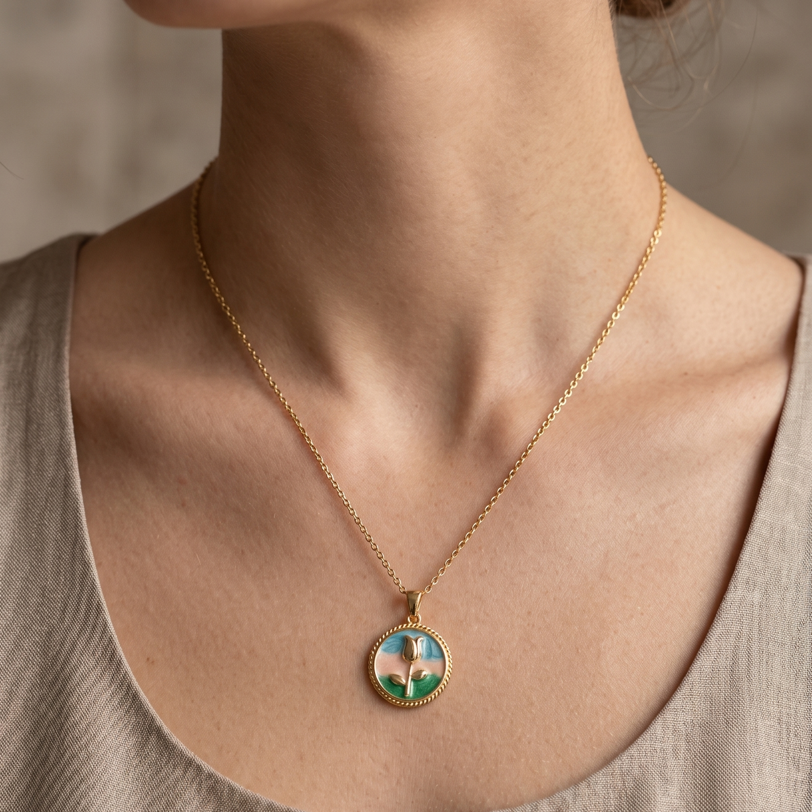 Enchanted Rose Enamel Medallion – 18K Gold Anti-Tarnish Pendant