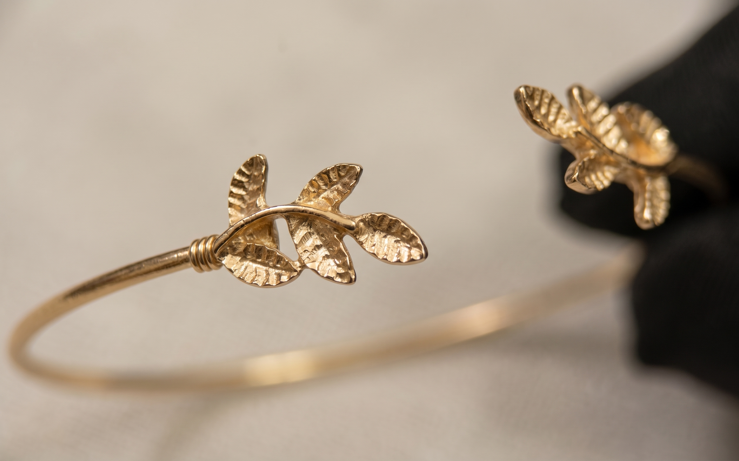 Golden Olive Branch Cuff Bracelet – Nature-Inspired Minimalist Bangle