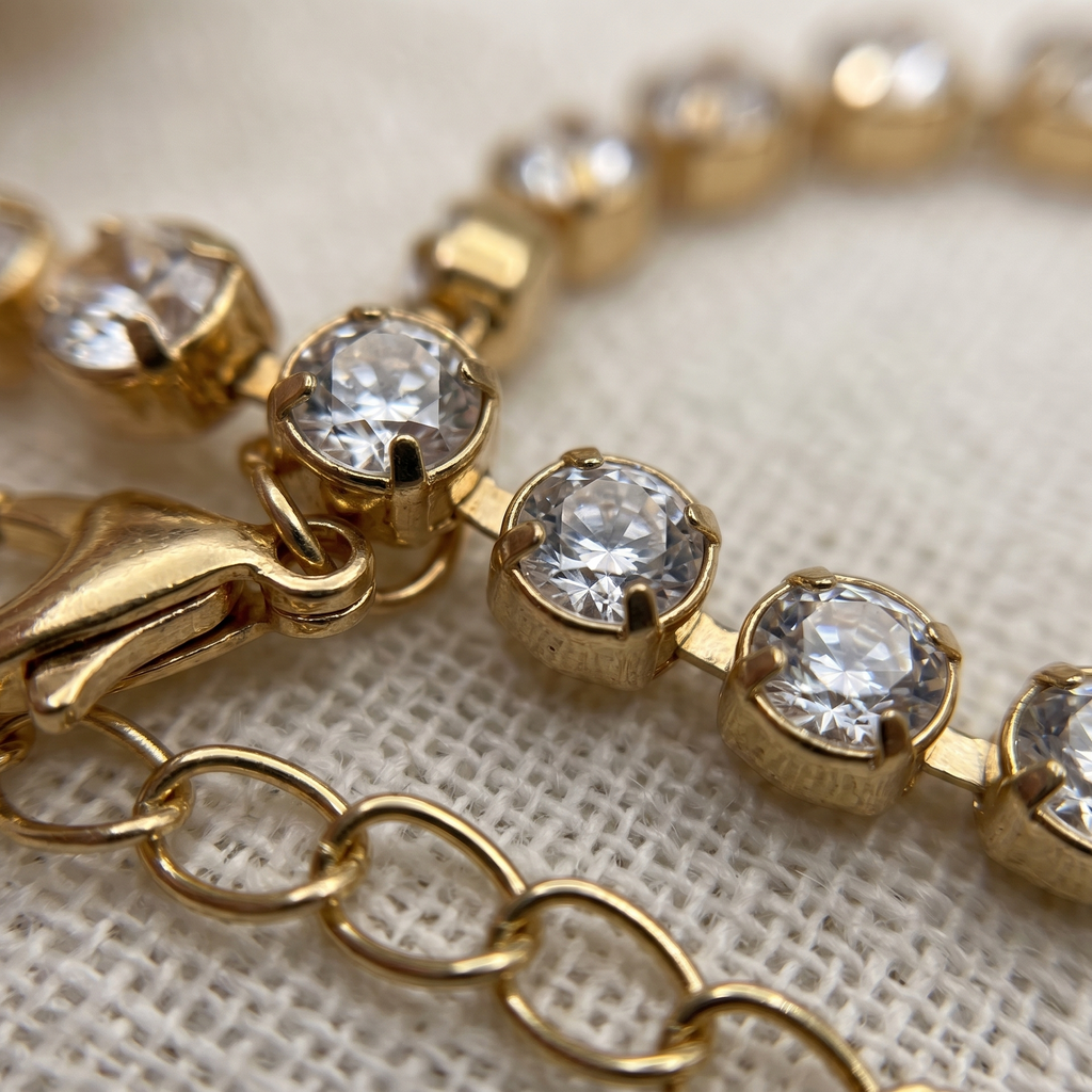 Dainty Sparkle Tennis Bracelet – 18K Gold Plated Anti-Tarnish Zirconia Chain