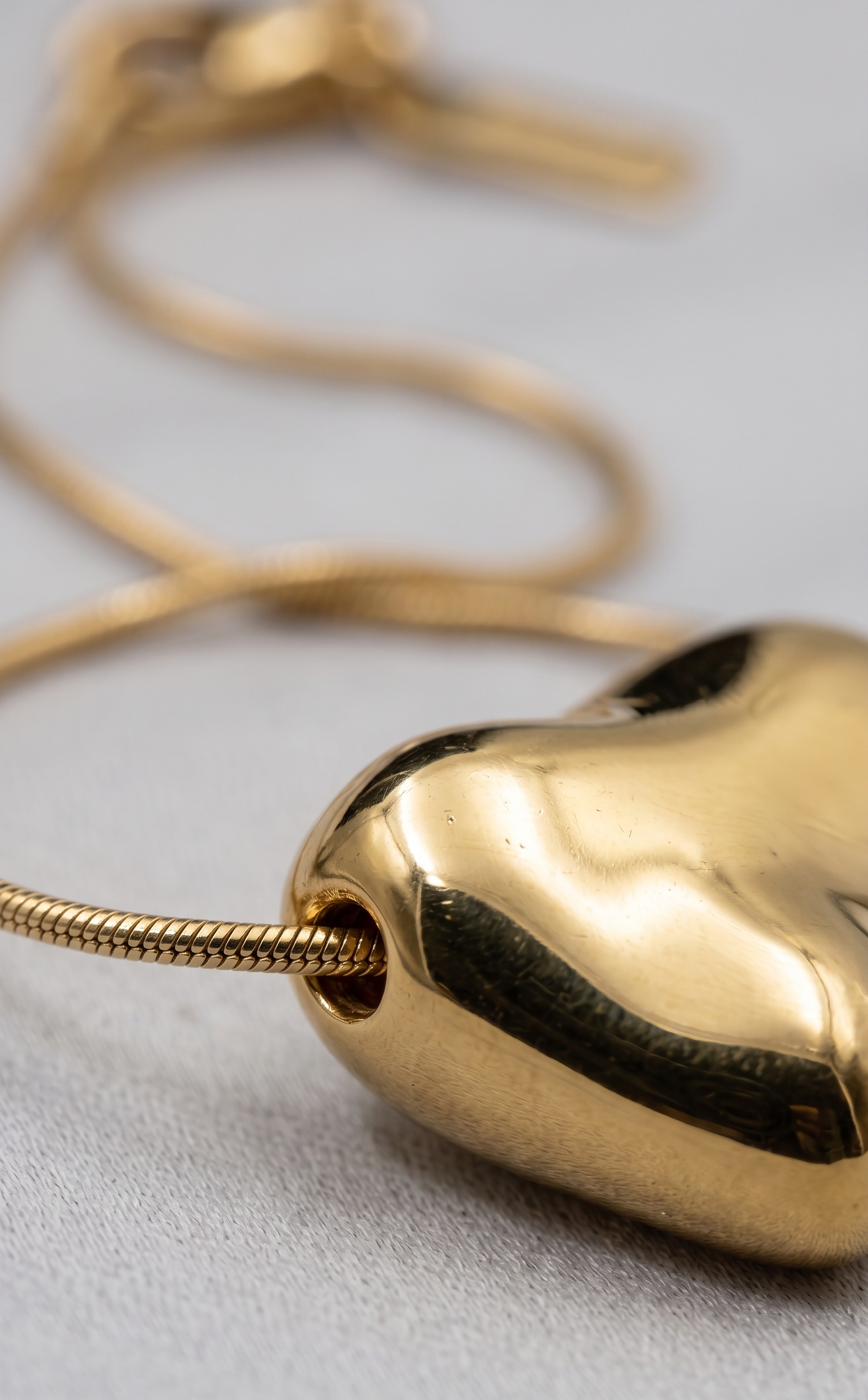 Gold Molten Heart Pendant Necklace – Anti-Tarnish & Waterproof