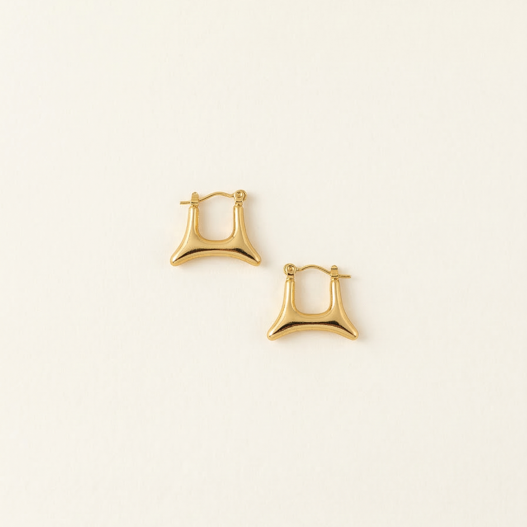 The Elara Liquid Teardrop Studs – 18K Gold Plated Stainless Steel Anti-Tarnish Earrings