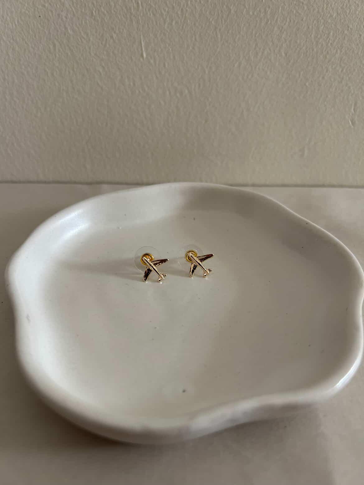 The Wanderlust Jet Studs – Champagne Gold Minimalist Airplane Earrings